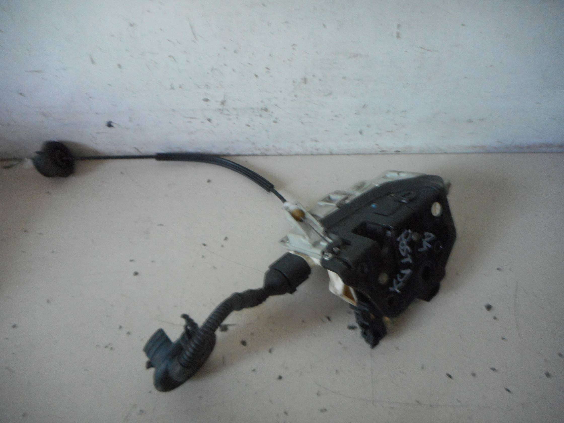 Serratura porta post. dx.